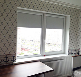 Рольштора блэкаут светлая