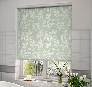 Свободновисящая рольштора с принтом